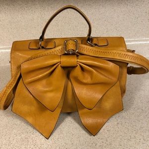 Charming Charlie purse